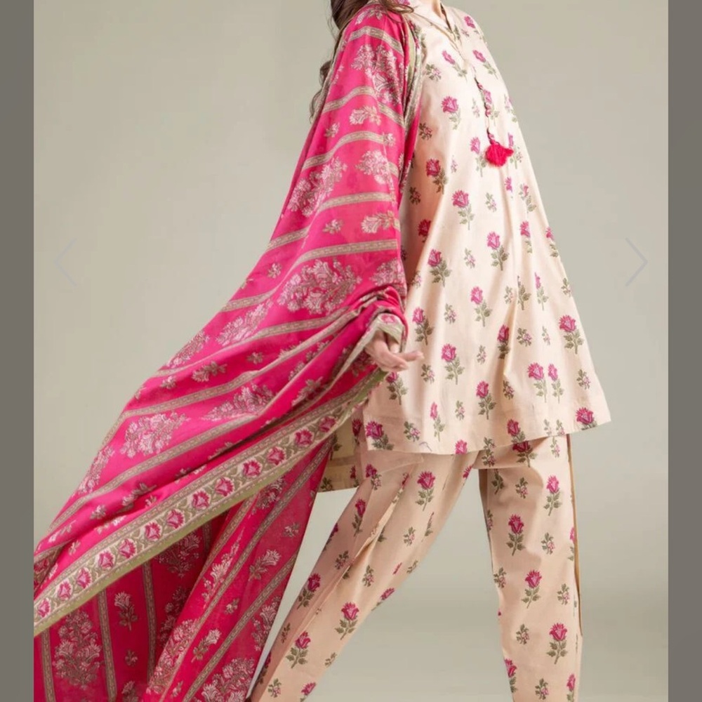 Khaadi Pakistani Dress